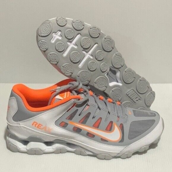 Nike Men’s Reax 8 TR mesh running shoes size 11 us